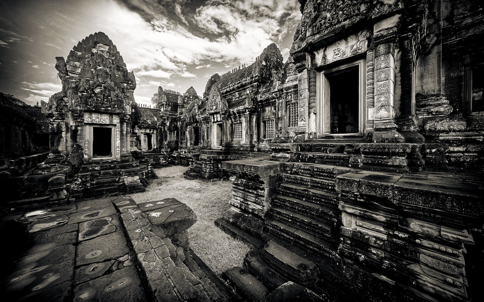 Banteay Samre Temple