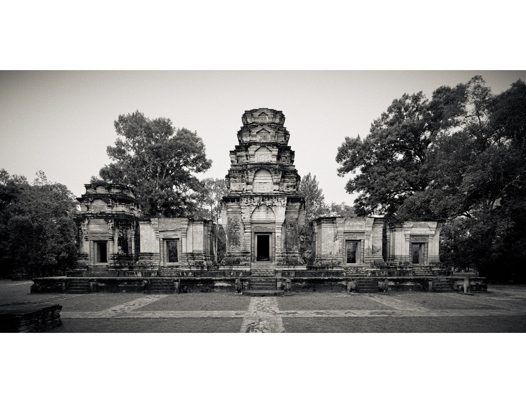 Kravan Temple, Study I, Angkor, Cambodia. 2021 by Lucas Varro